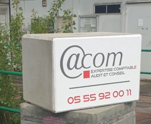 <p>bloc béton BBLOX 90x60x60 + Covering</p>