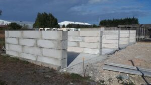 <p>blocs béton BBLOX 160x40x40</p>