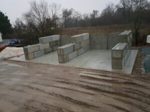 <p>blocs béton BBLOX 160x80x80</p>