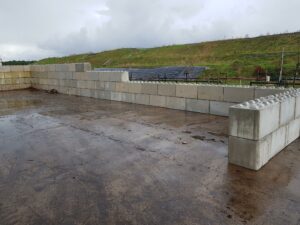 <p>blocs béton BBLOX 160x80x80</p>